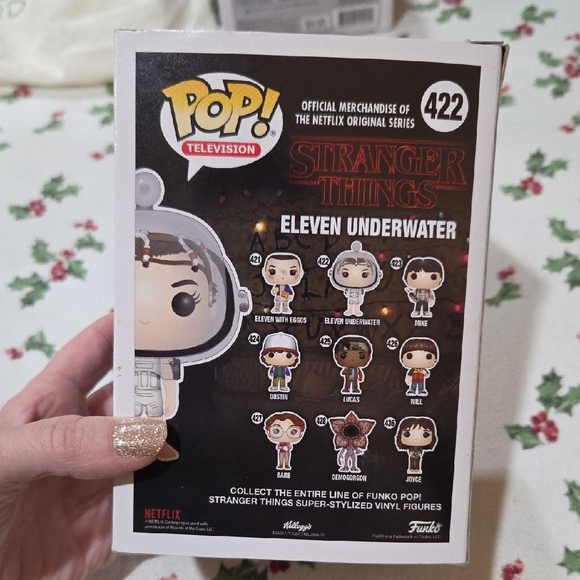 Funko Pop! Stranger Things Eleven Underwater Hot Topic Exclusive - Picture 2 of 4